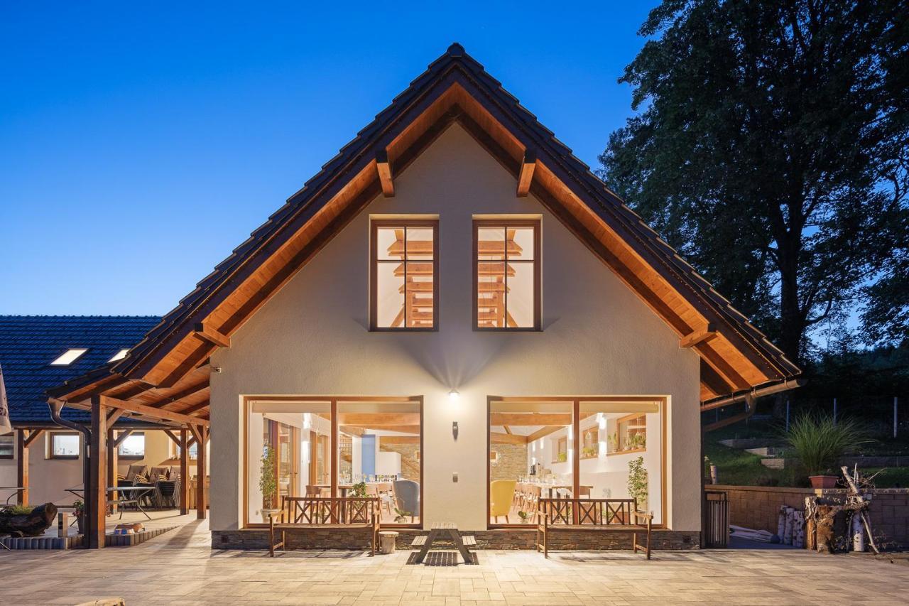 Penzion Na Kraji Lesa Valašské Meziříčí Extérieur photo