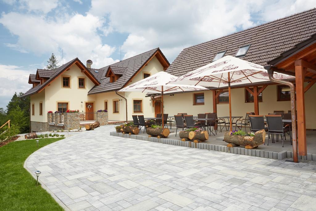 Penzion Na Kraji Lesa Valašské Meziříčí Extérieur photo